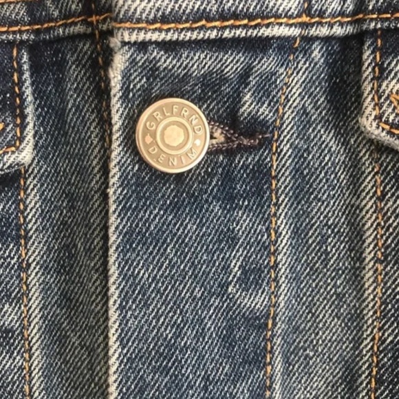 GRLFRND CARA Denim Jacket Raw Hem Distressed Wash - Picture 4 of 7